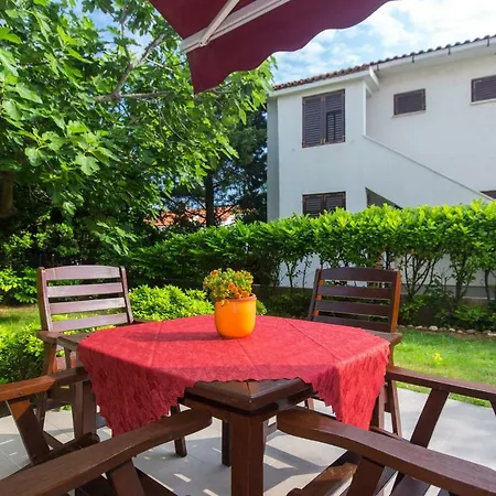 Apartments Ivanka Dujmovic Baška Exterior foto